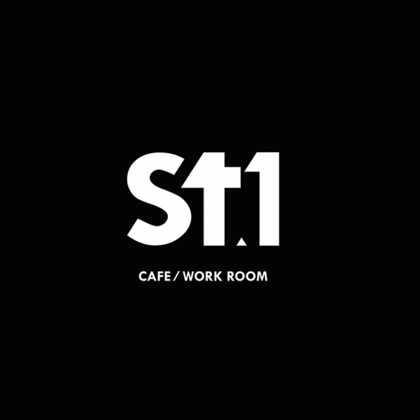 St.1 CAFÉ & WORK ROOM